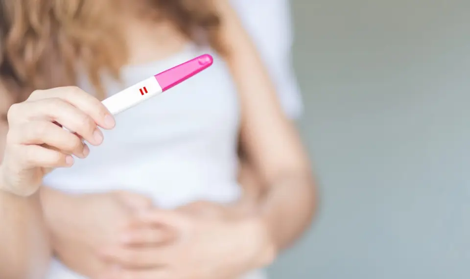 Early Pregnancy Signs: What to Expect and Prepare